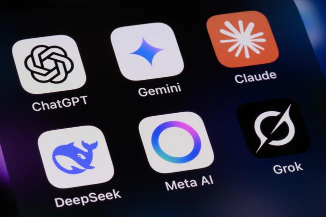 中文背景攻击者借助DeepSeek开展自主化威胁行动